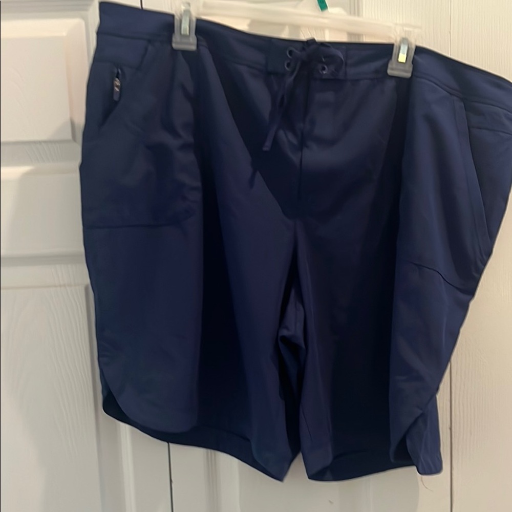 Zuda Women's Athletic Shorts - Navy Blue